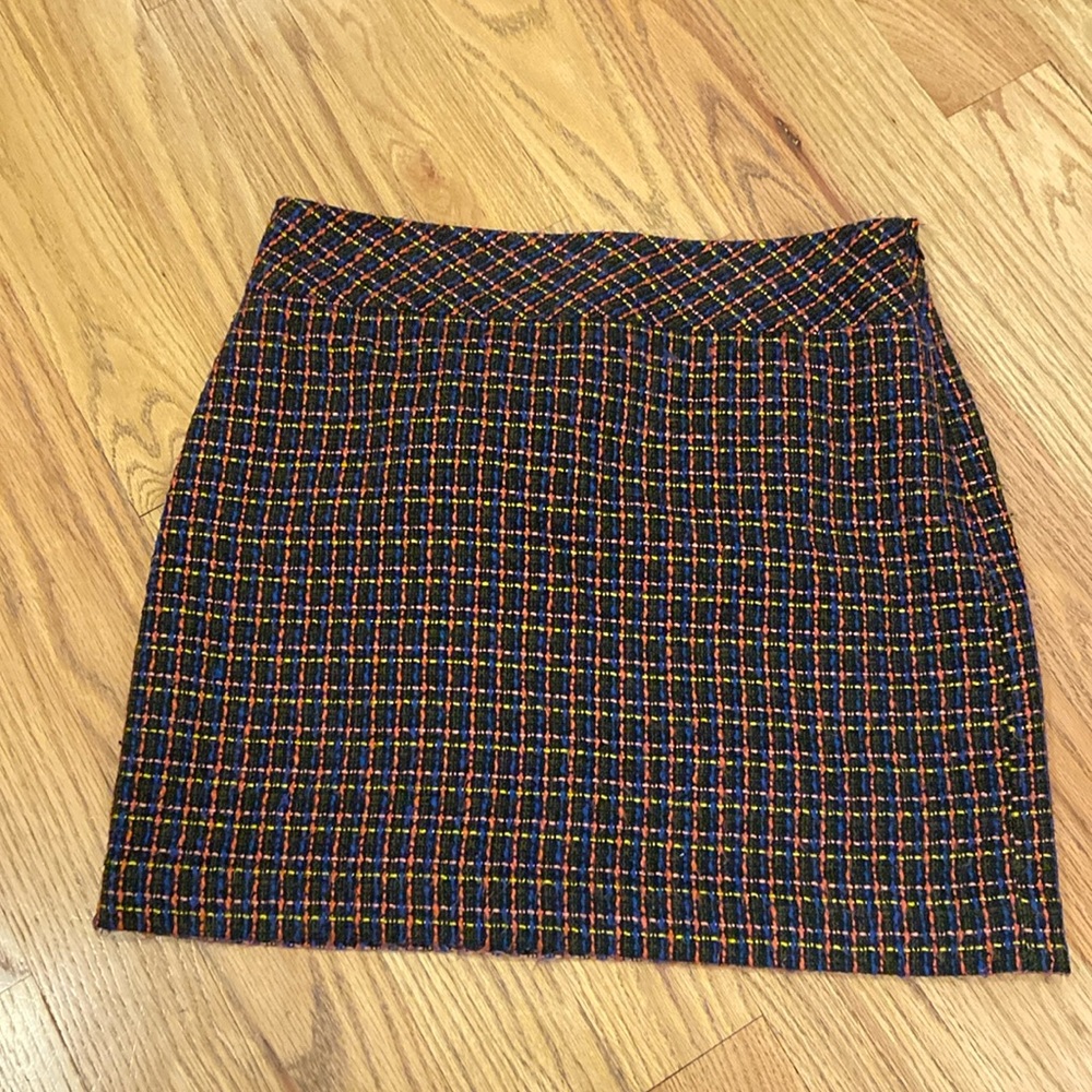 LOFT multi color mini skirt size 8